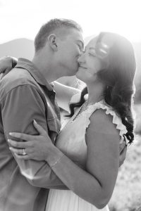 Summer-engagement-session-at-Rocky-Mountain-National-Park-with-Alicia-D'Elia-Photography-a-Colorado-Wedding-Photographer