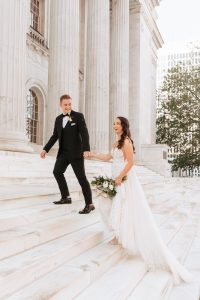 Summer-newlywed-session-downtown-Denver-courthouse-by-Alicia-D'Elia-Photography