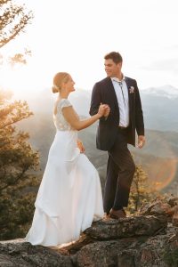 Summer-wedding-at-North-Star-Gatherings-Colorado-by-Alicia-D'Elia-Photography