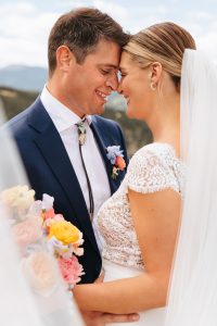 Summer-wedding-at-North-Star-Gatherings-Colorado-by-Alicia-D'Elia-Photography