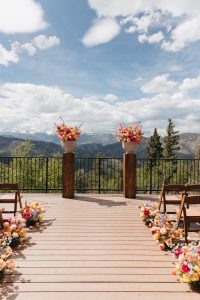 Summer-wedding-at-North-Star-Gatherings-Colorado-by-Alicia-D'Elia-Photography