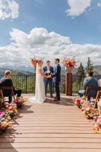 Summer-wedding-at-North-Star-Gatherings-Colorado-by-Alicia-D'Elia-Photography