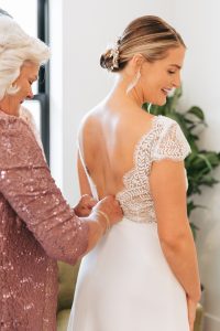 Summer-wedding-at-North-Star-Gatherings-Colorado-by-Alicia-D'Elia-Photography