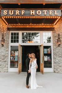 Modern-intimate-wedding-at-The-Surf-Hotel-&-Chateau-in-Buena-Vista,-Colorado-by-Alicia-D'Elia-Photography.-Colorado-wedding-photographer.