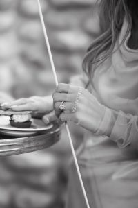 Modern-intimate-wedding-at-The-Surf-Hotel-&-Chateau-in-Buena-Vista,-Colorado-by-Alicia-D'Elia-Photography.-Colorado-wedding-photographer.