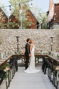 Modern-intimate-wedding-at-The-Surf-Hotel-&-Chateau-in-Buena-Vista,-Colorado-by-Alicia-D'Elia-Photography.-Colorado-wedding-photographer.