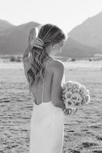 Modern-intimate-wedding-at-The-Surf-Hotel-&-Chateau-in-Buena-Vista,-Colorado-by-Alicia-D'Elia-Photography.-Colorado-wedding-photographer.