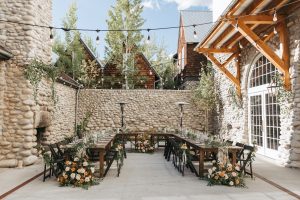 Modern-intimate-wedding-at-The-Surf-Hotel-&-Chateau-in-Buena-Vista,-Colorado-by-Alicia-D'Elia-Photography.-Colorado-wedding-photographer.