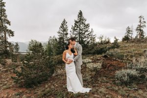 Colorado-elopement-photography-by-Alicia-Dlia.