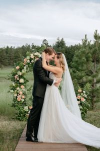 Summer Boulder, Colorado wedding by Alicia D'Elia Photography.
