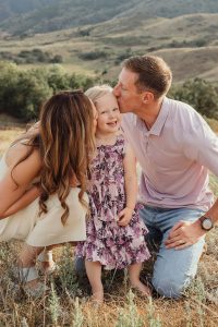 A fun family session in Ken Caryl, Colorado by Alicia D'Elia Photography.