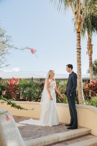 Luxury outdoor Florida wedding in Coconut Point, Florida by Alicia D'Elia Photography.