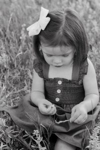 Family session at the Flatirons in Boulder Colorado by Alicia D'Elia Photography.