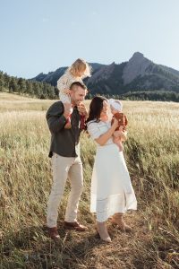 Colorado family photographer specializing in candid moments.