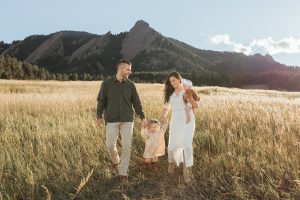 Colorado family photographer specializing in candid moments.