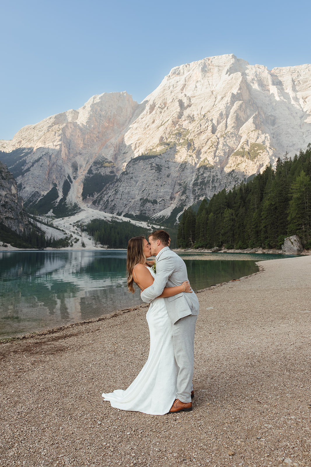 Sunrise elopement at Lago di Braies in South Tyrol, Italy by Alicia D'Elia Photography